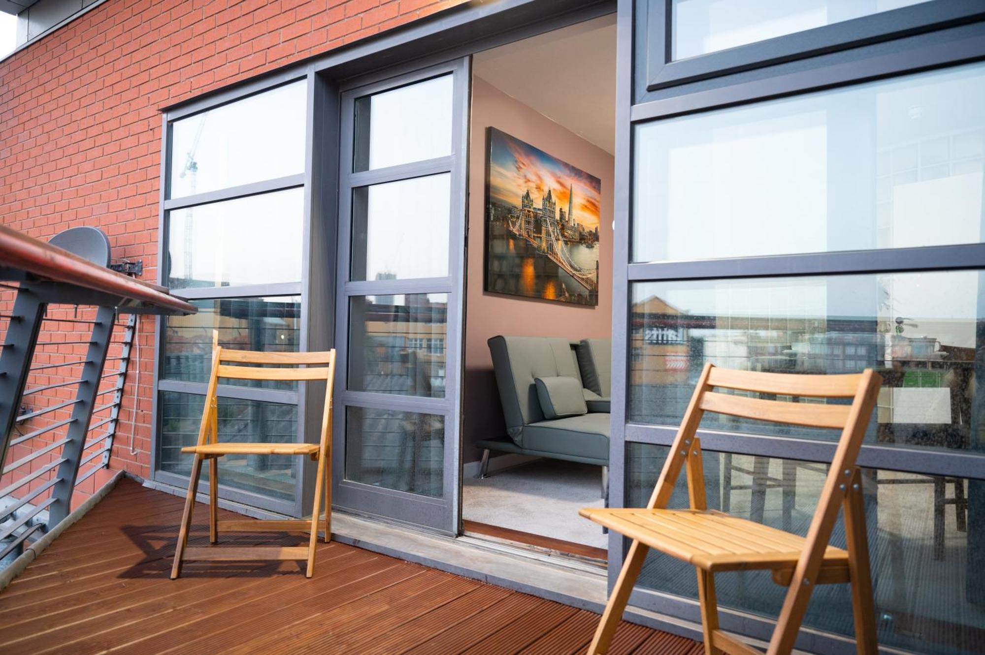 Digbeth Aparthotel Birmingham Bagian luar foto