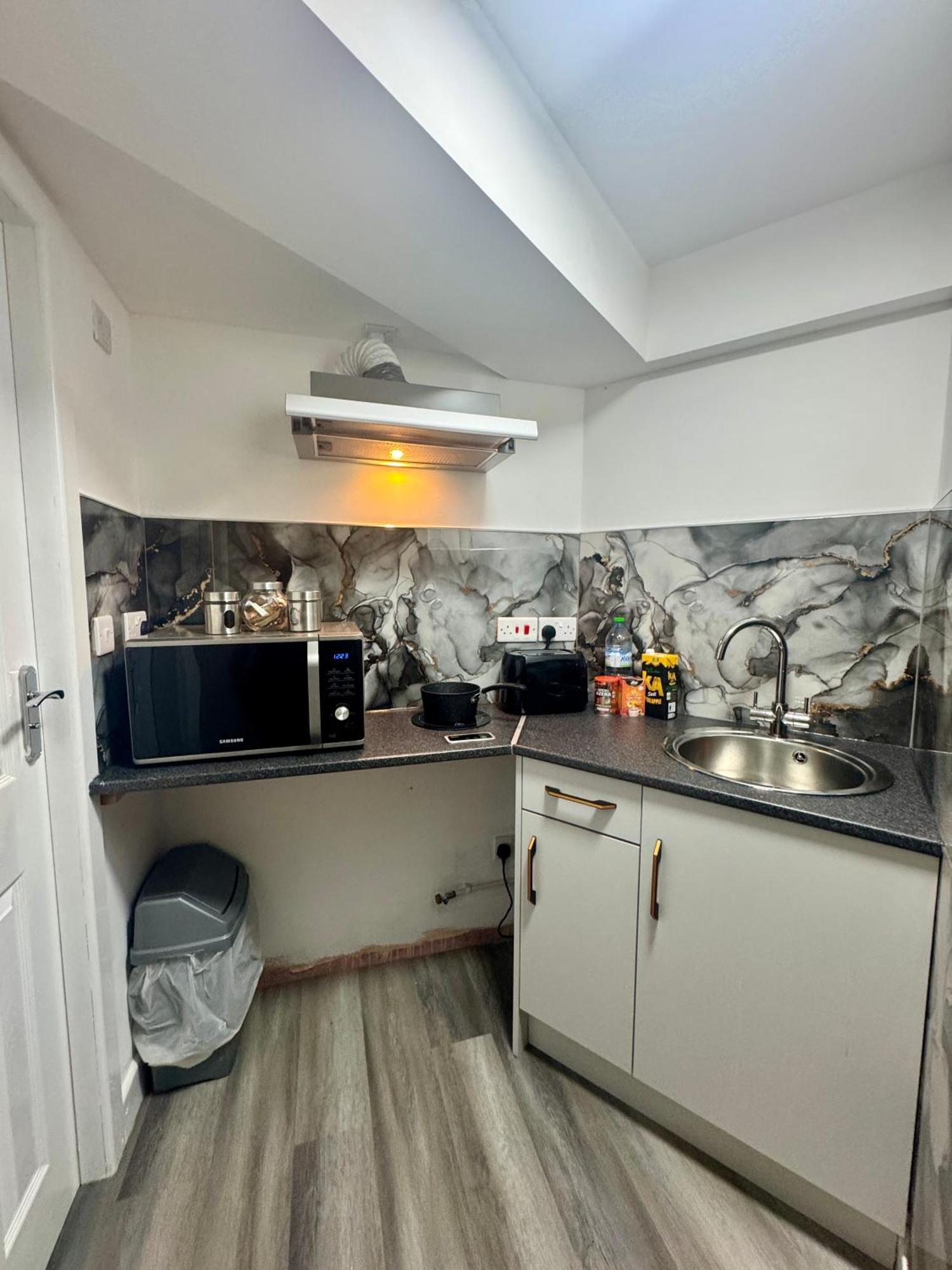 Digbeth Aparthotel Birmingham Bagian luar foto